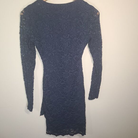 Jump Apparel Lined Sweetheart Neck Lace Wrap Cocktail Dress - Picture 5 of 8